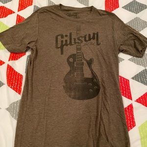 Men’s small Gibson t shirt